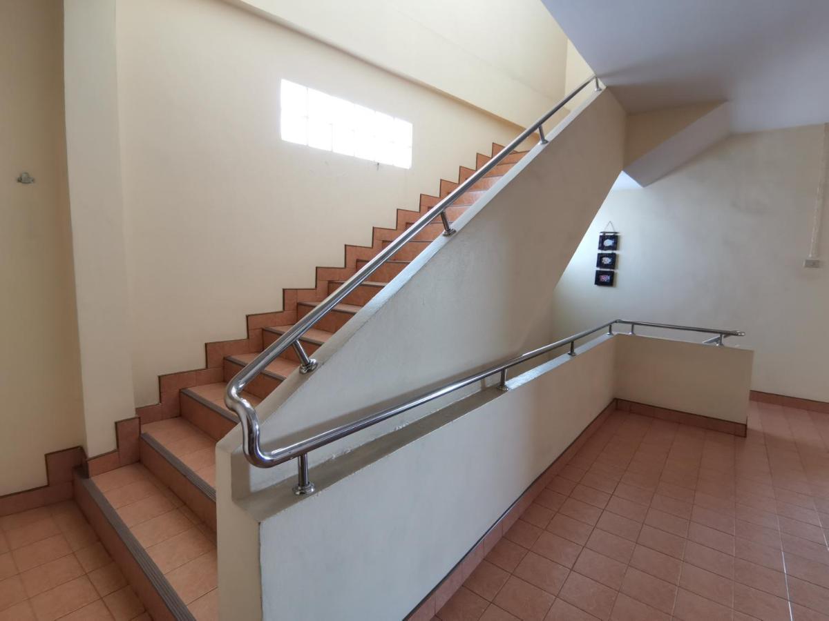 Gjestgiverier Samran Krabi town
